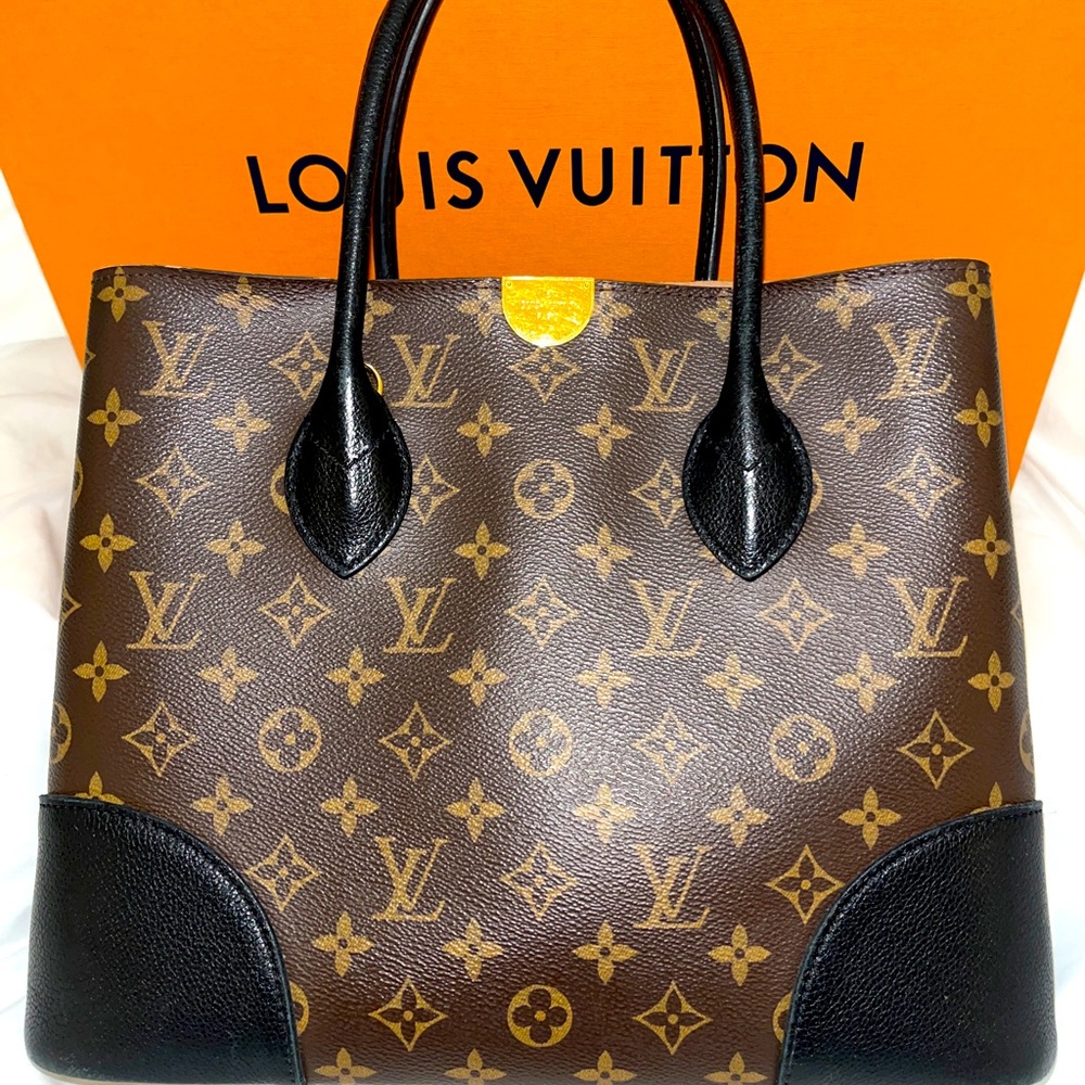 Louis Vuitton Purse Authentic
